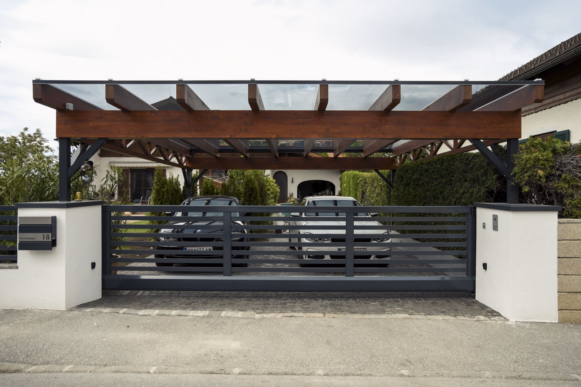 Carports und Überdachungen aus Holz – Originalfoto von Holzbau Feldhofer
